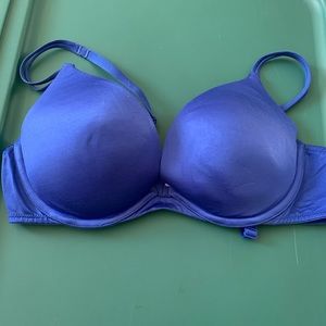 Victoria’s Secret Sexy push up bra